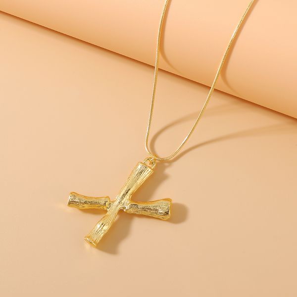 Bamboo X Pendant w/ chain