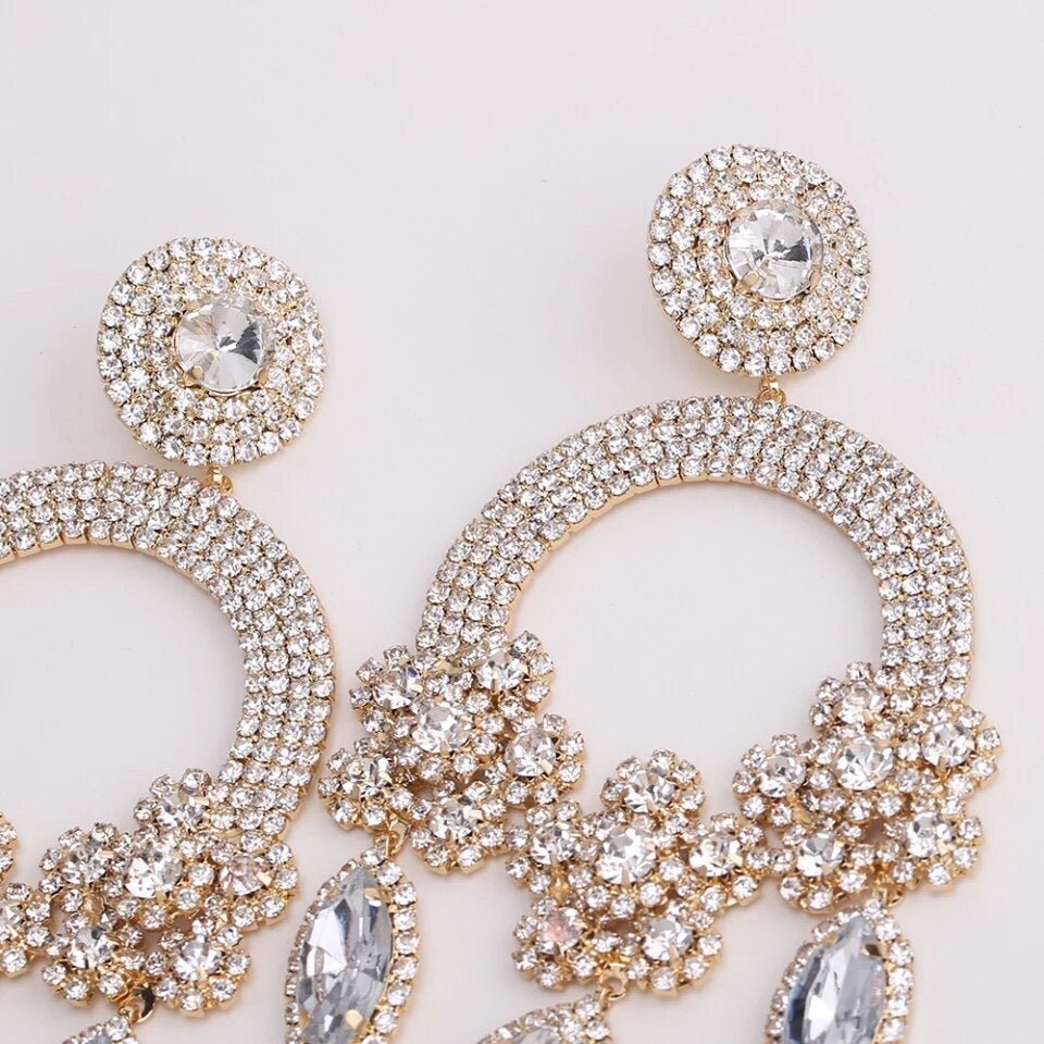 Yonće Crystal Glam Earrings