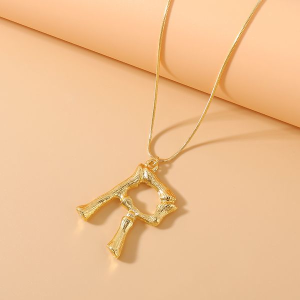Bamboo R Pendant w/ chain
