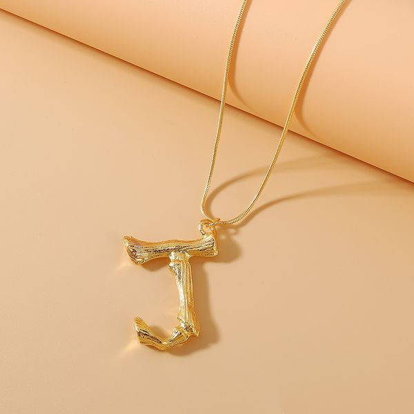 Bamboo J Pendant w/ chain